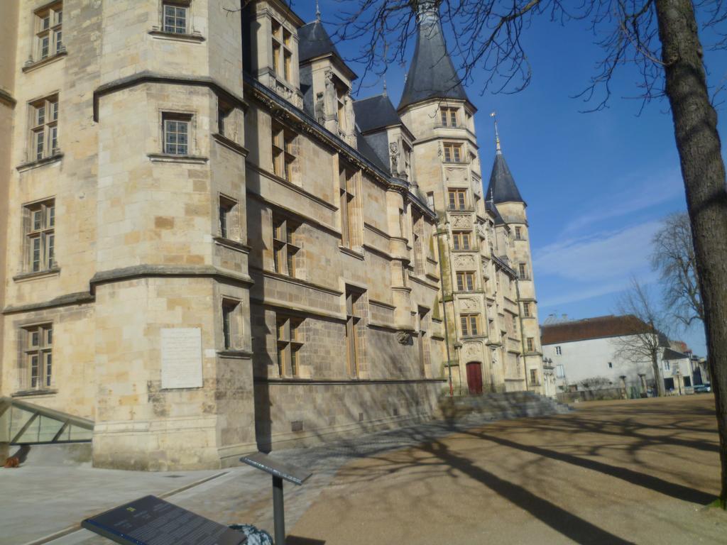 Hotel Beausejour Nevers Exterior foto